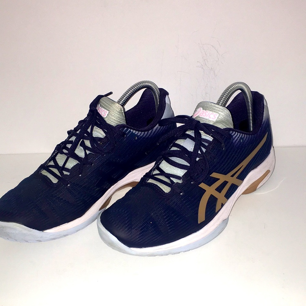 ASICS Women’s flight foam solution speed FF size 8 1/2